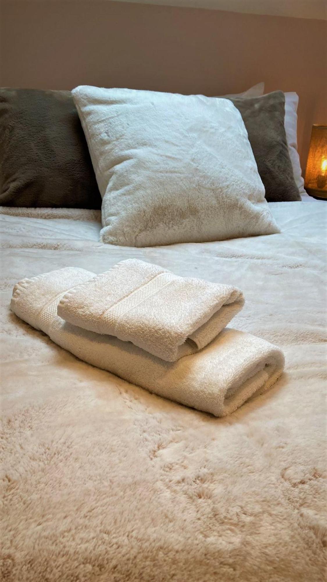 Escape 2 Unwind, Minster Retreat - Sleeps 5 Apartment York Ngoại thất bức ảnh
